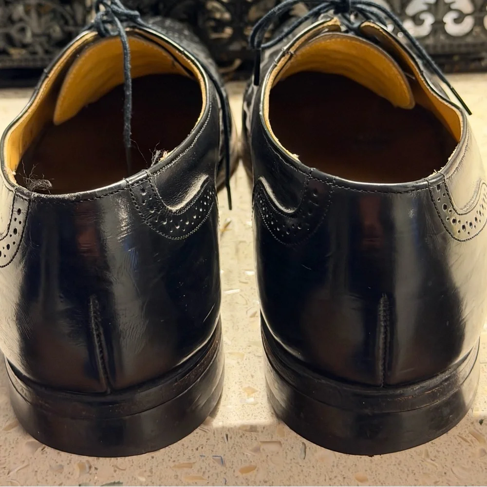 Johnston & Murphy Classic Black Oxfords 9.5